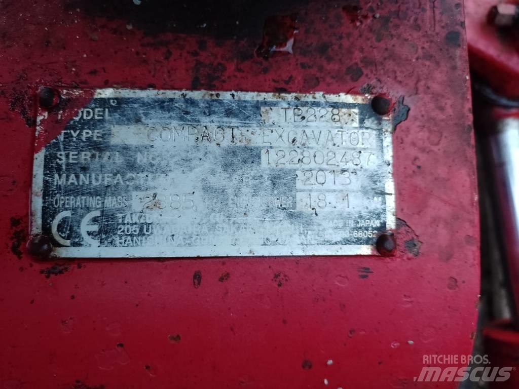 Takeuchi TB228 Мини-экскаваторы