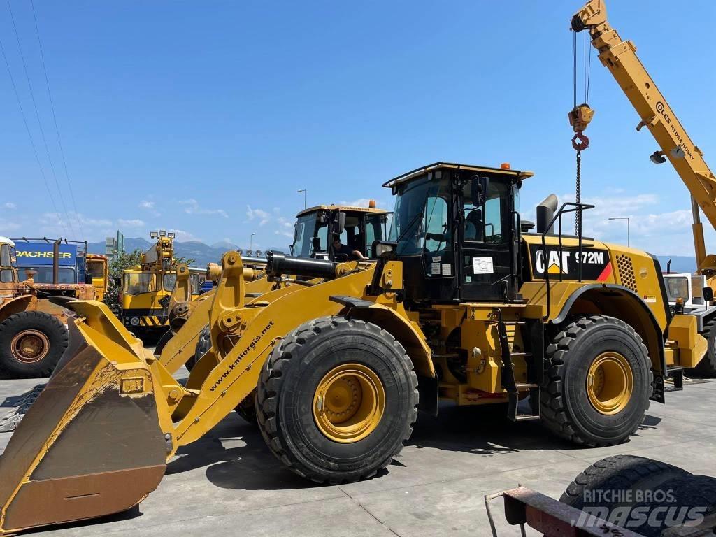 CAT 972M Фронтальные погрузчики