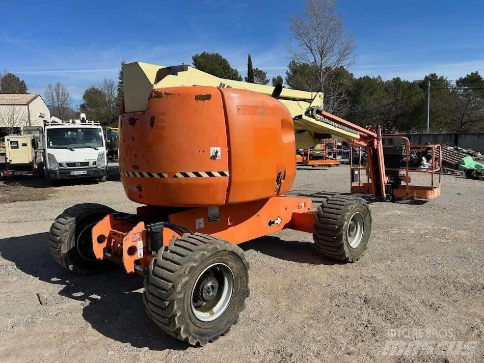 JLG 510 AJ Коленчатые подъемники