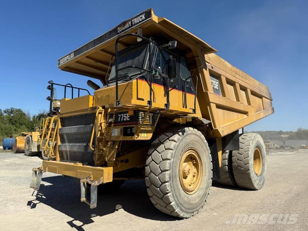 CAT 775 E Карьерные самосвалы