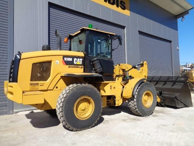 CAT 938M Фронтальные погрузчики