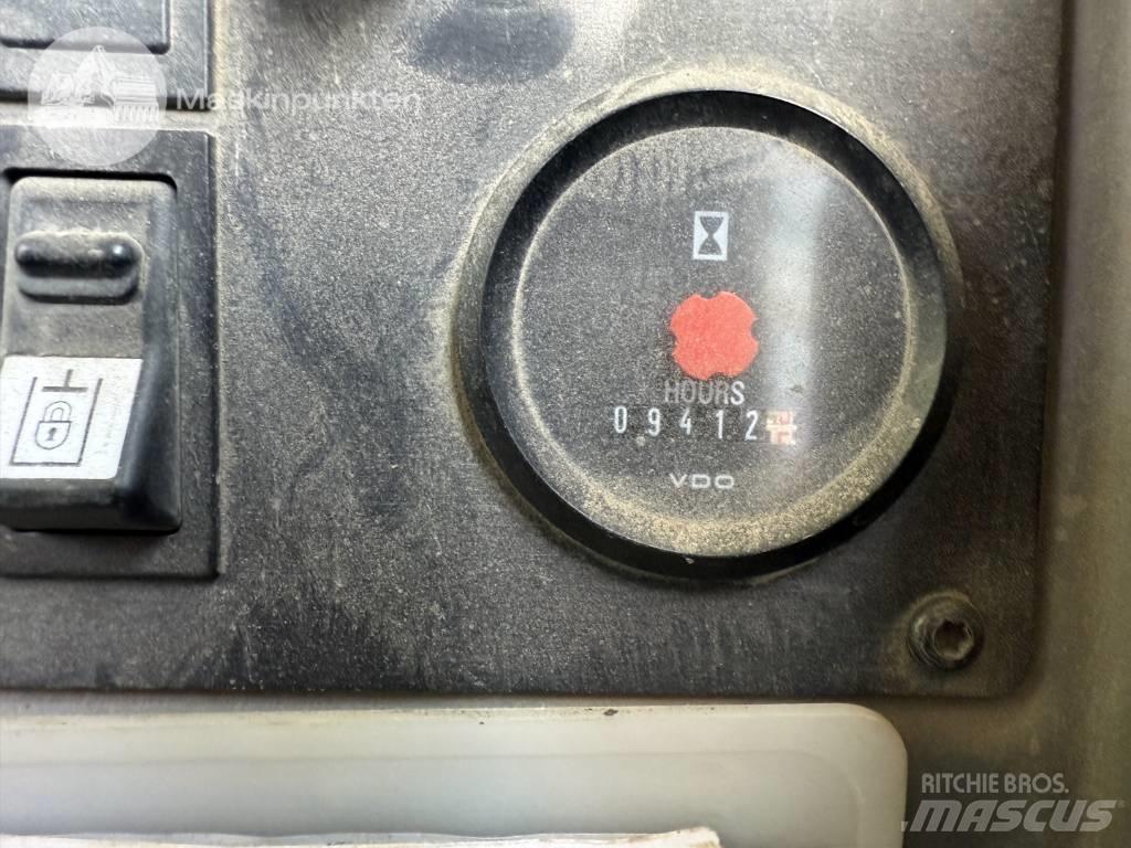 Volvo L 120 Фронтальные погрузчики
