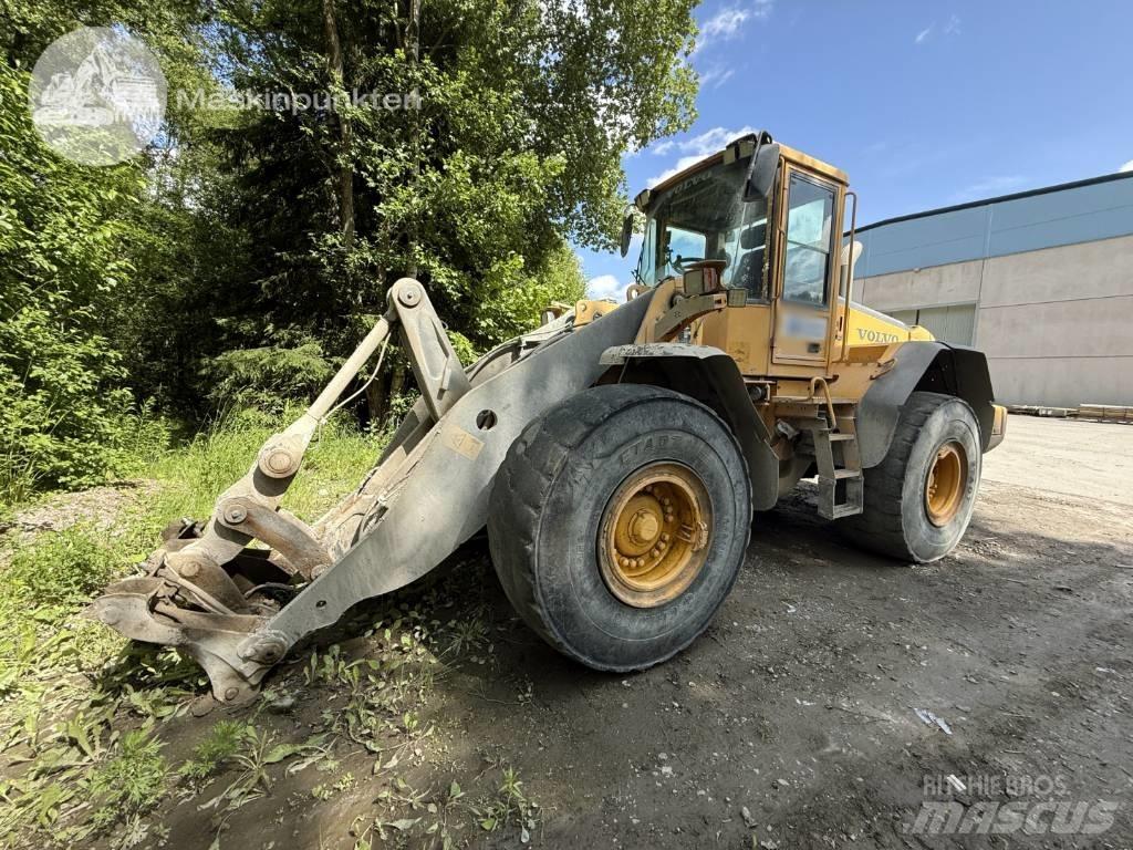 Volvo L 120 Фронтальные погрузчики