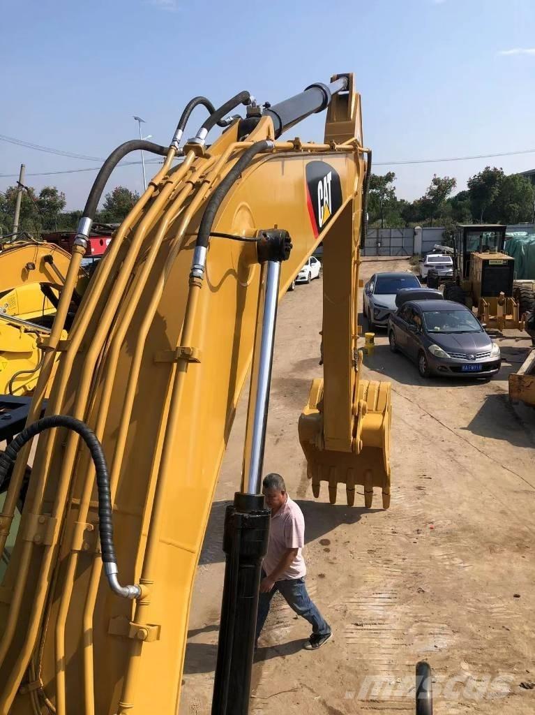 CAT 320 D Гусеничные экскаваторы