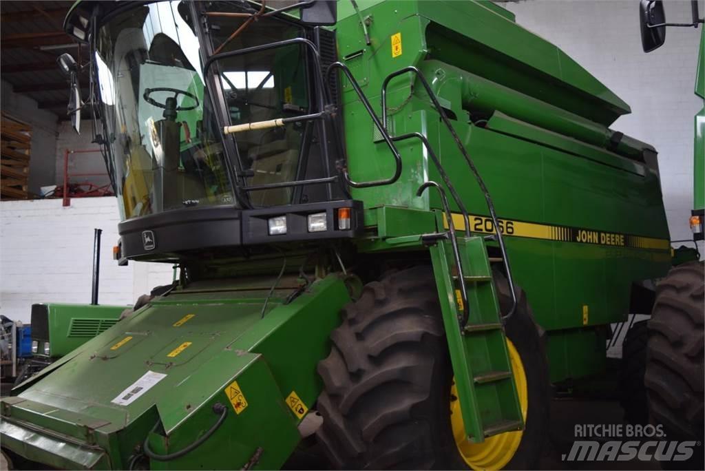 John Deere 2066 Зерноуборочные комбайны