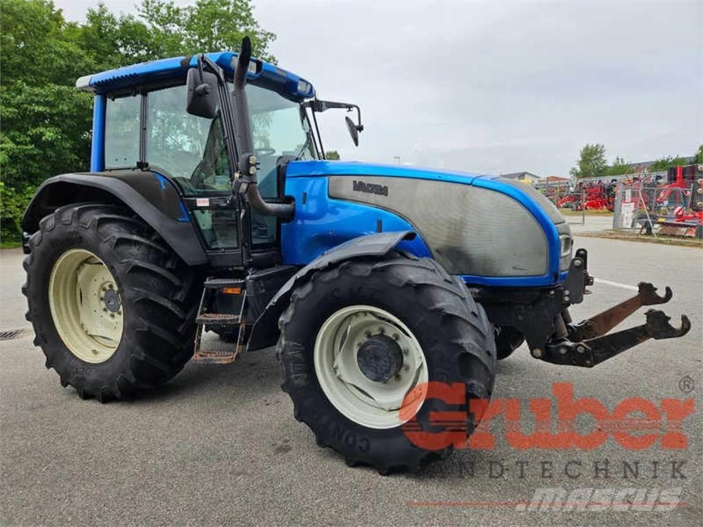 Valtra T 140 Трактора