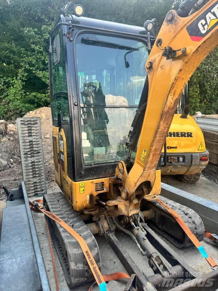 CAT 301.7 D Мини-экскаваторы