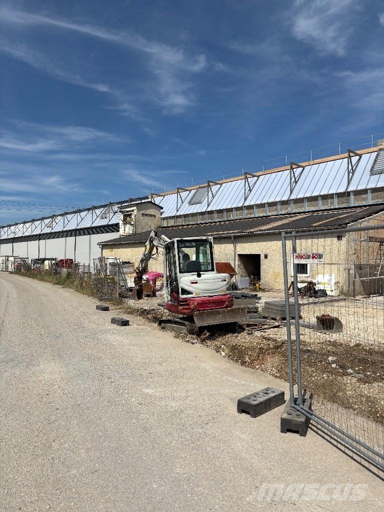 Takeuchi TB 230 Мини-экскаваторы