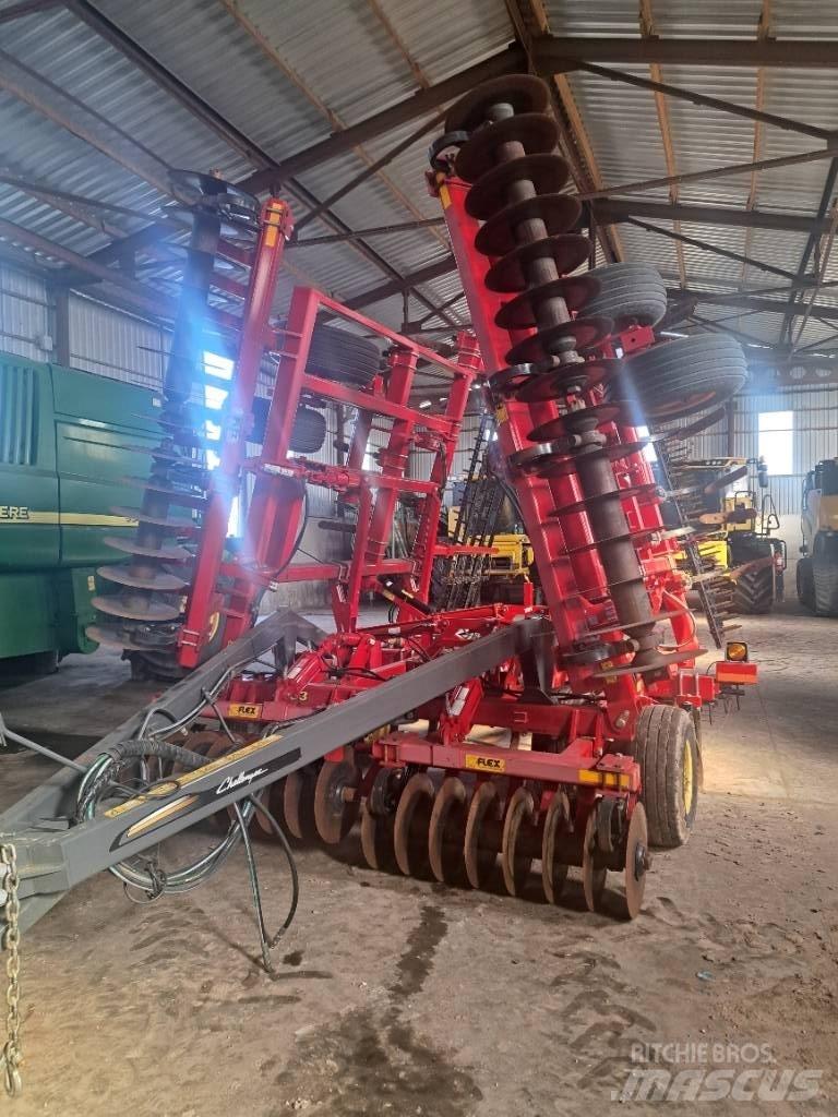 Challenger 4233 Дисковые бороны