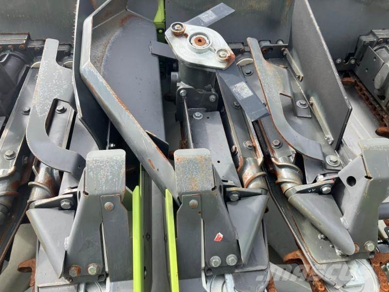 CLAAS CORIO 875 FC Жатки