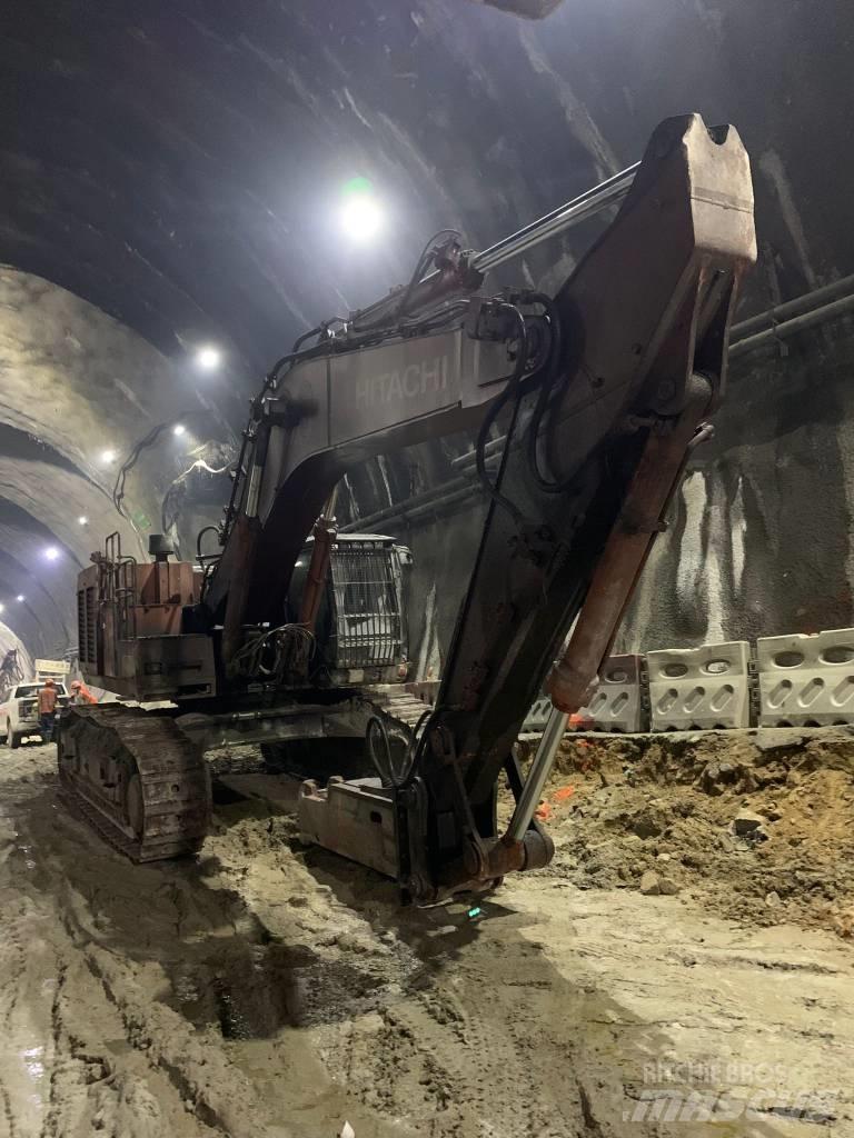Hitachi ZX690LCH-5A Строительная техника - Другие