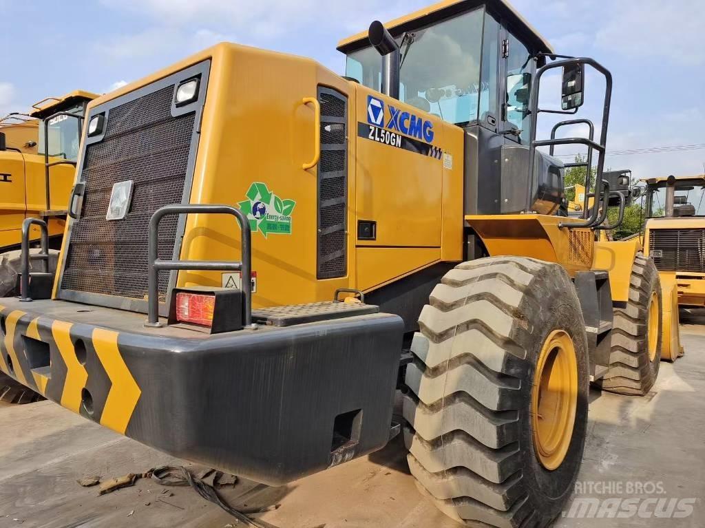 XCMG ZL 50 GN Фронтальные погрузчики