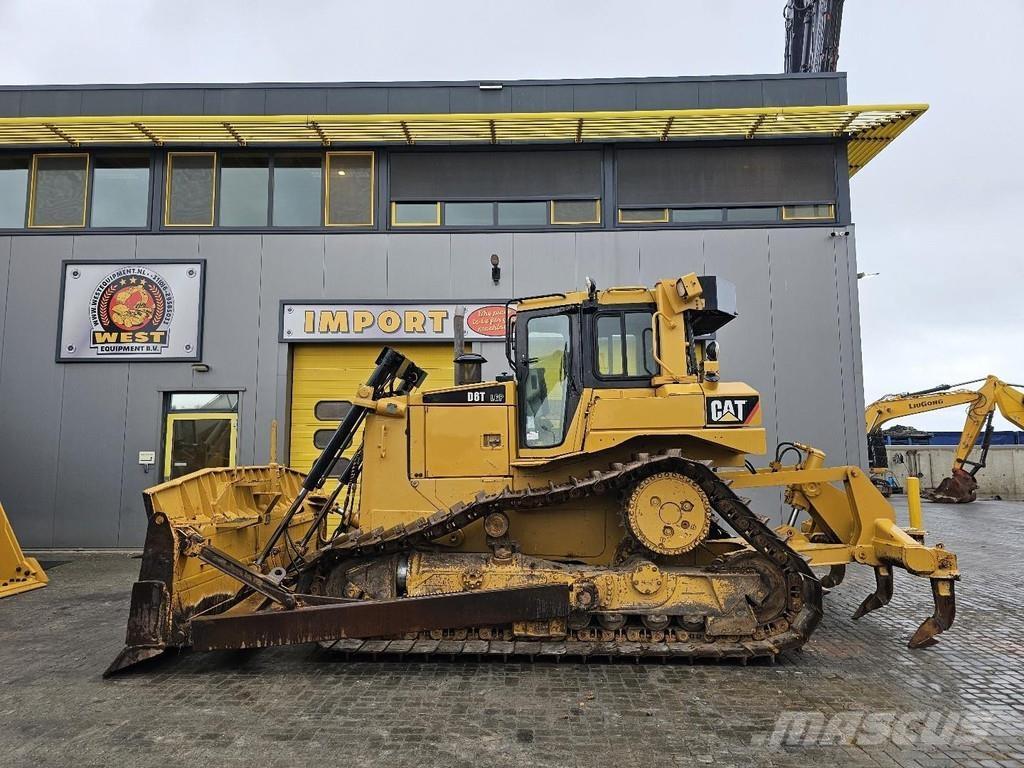 CAT D6T Гусеничные бульдозеры