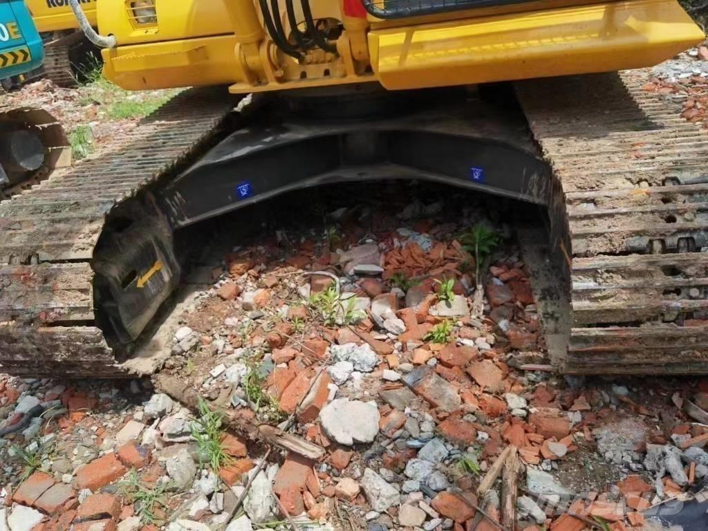 Komatsu PC 130 LC-7 Гусеничные экскаваторы