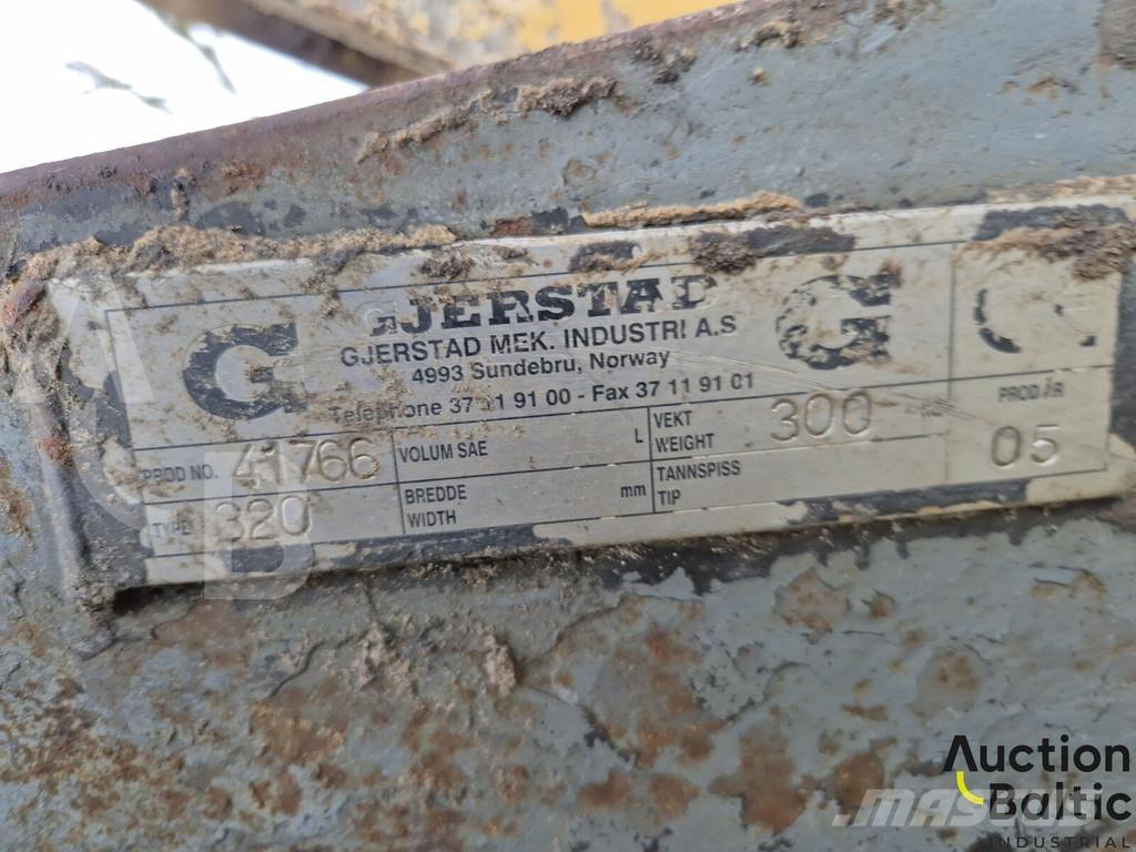 CAT 321 C LCR Гусеничные экскаваторы