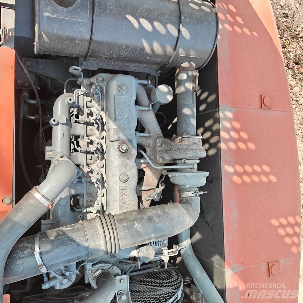 Hitachi 200-5G Гусеничные экскаваторы