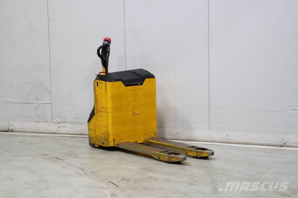 OM TL18 Ручные электрические тележки