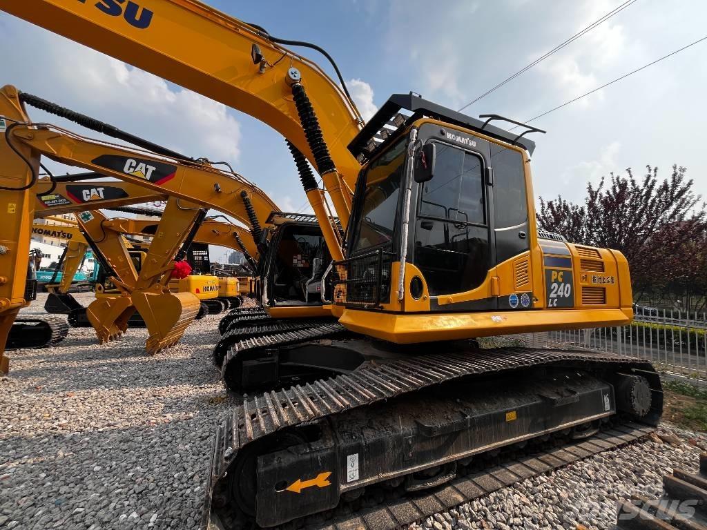 Komatsu PC 240 LC-8 Гусеничные экскаваторы