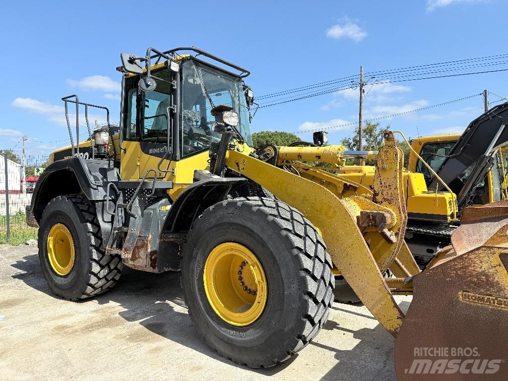 Komatsu WA 380-8 Фронтальные погрузчики