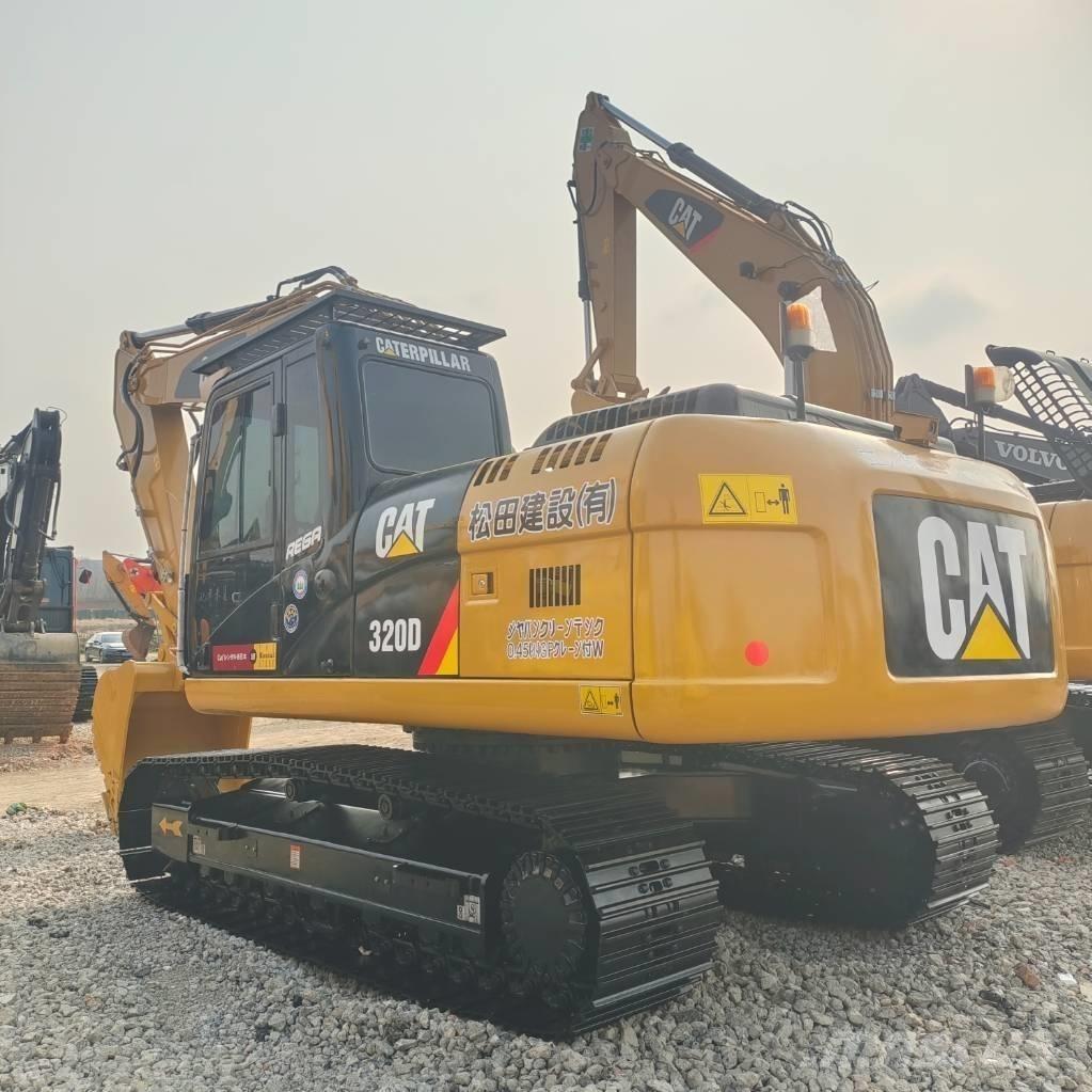 CAT 320 D Гусеничные экскаваторы