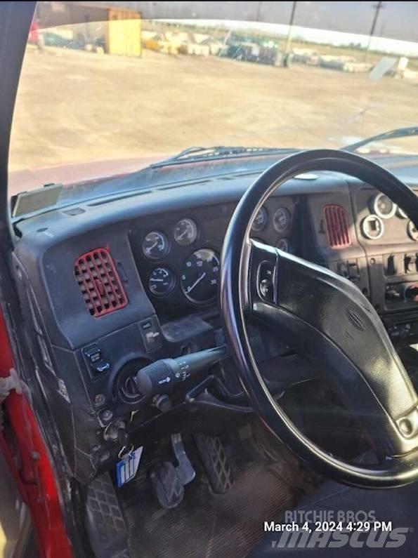 Sterling L 9500 Грузовики-Самосвалы