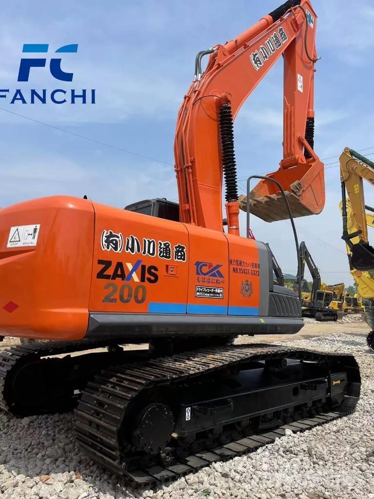 Hitachi ZX 200 Гусеничные экскаваторы