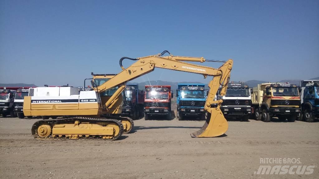 International 640 HD Гусеничные экскаваторы
