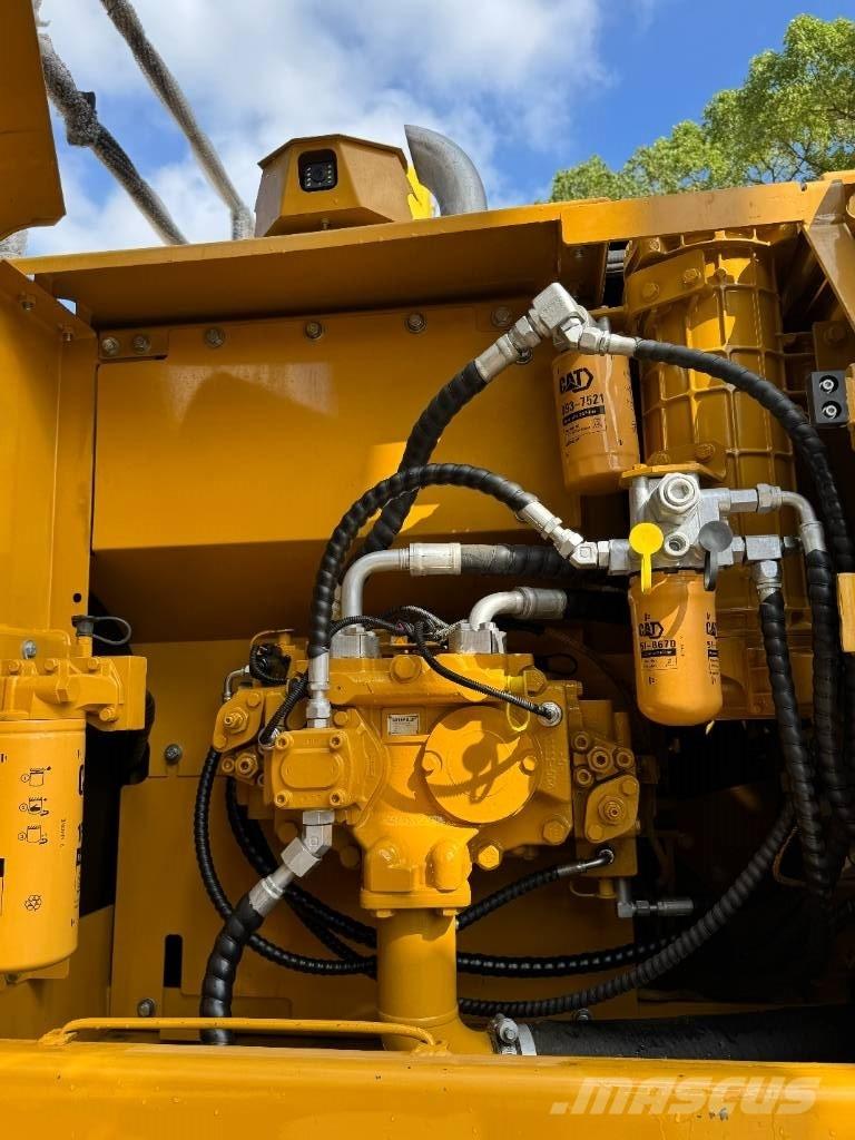 CAT 320D Малые экскаваторы 7т-12т