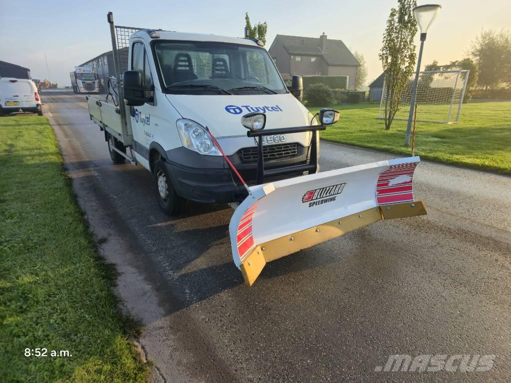 Iveco daily 35 s17 Бортовые фургоны