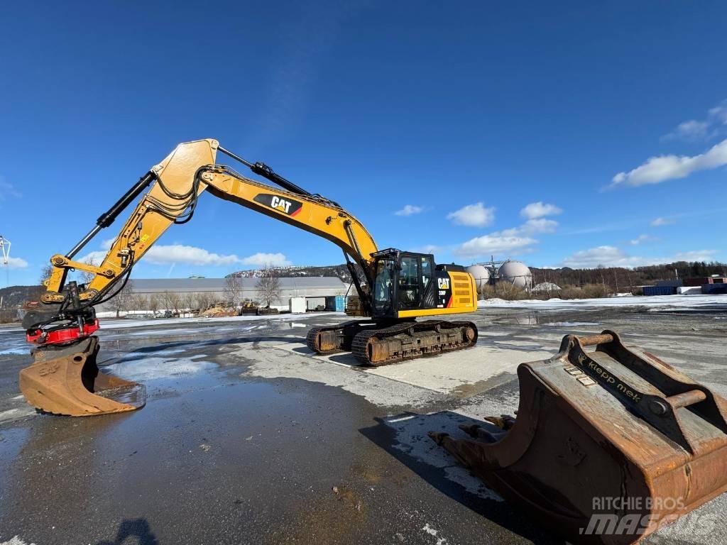 CAT 330FL Гусеничные экскаваторы