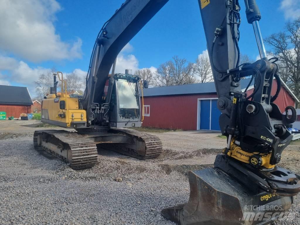 Volvo EC 220 DL Гусеничные экскаваторы