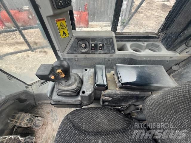 CAT 950 K Фронтальные погрузчики