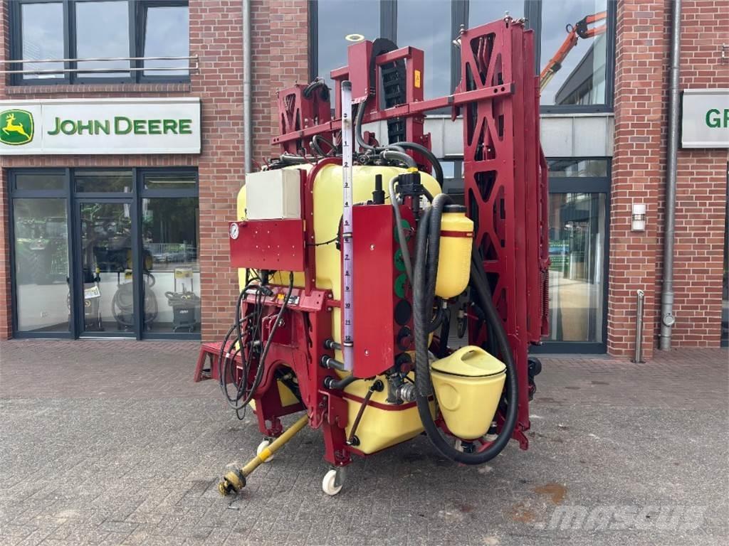 Hardi Master 1200 Прицепные опрыскиватели