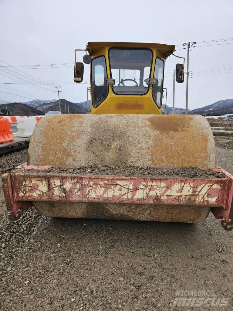 Dynapac CA 251 Уплотнители грунта