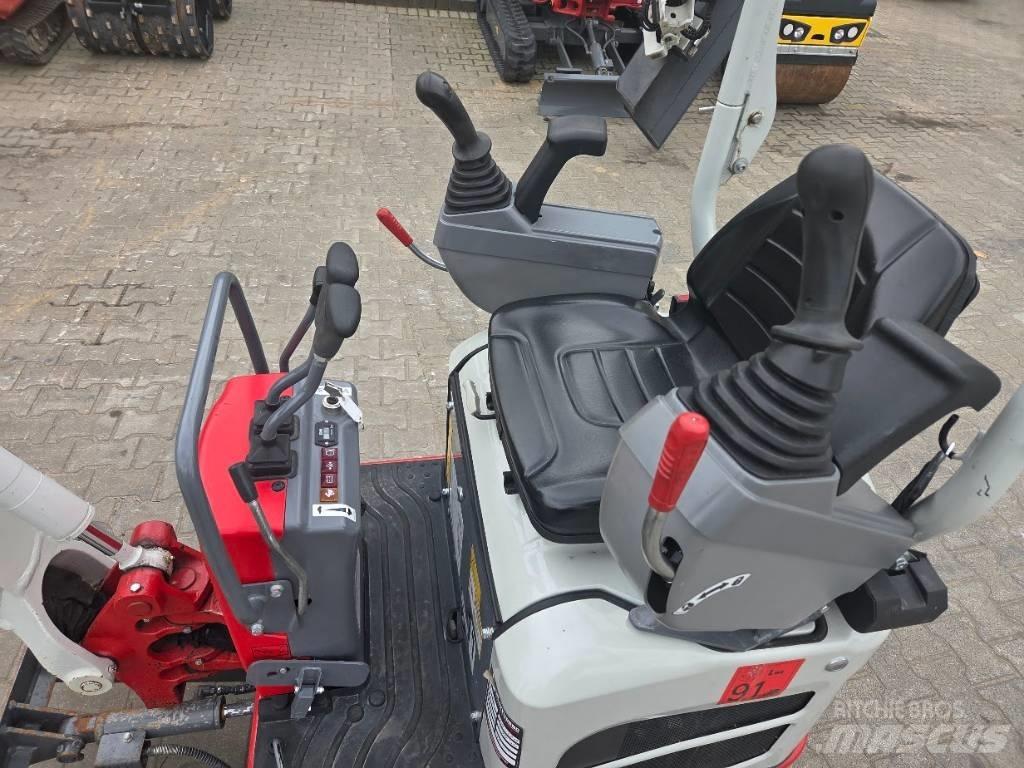 Takeuchi TB 210 R Мини-экскаваторы