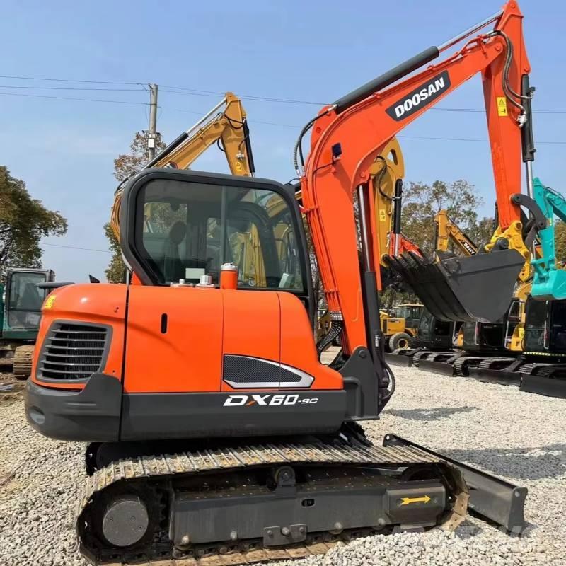 Doosan 60 Гусеничные экскаваторы