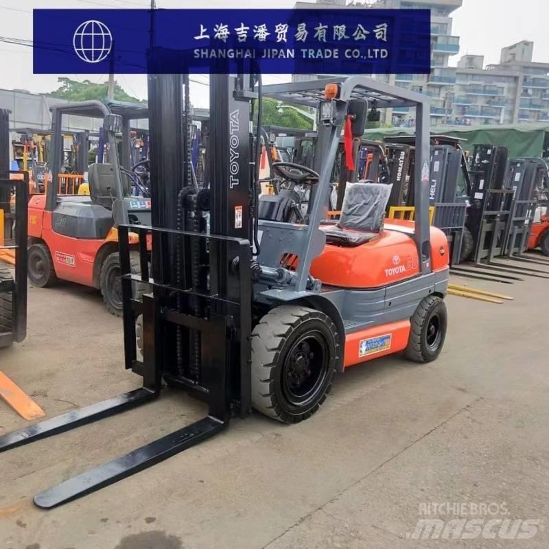 Toyota 6 F Дизельные погрузчики