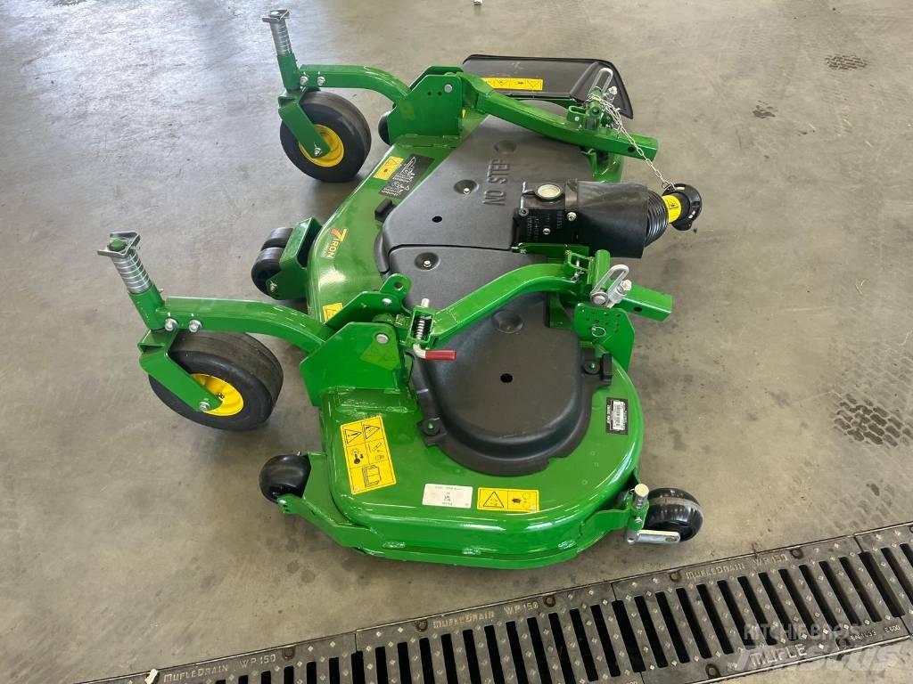 John Deere 7 Iron Самоходные газонокосилки