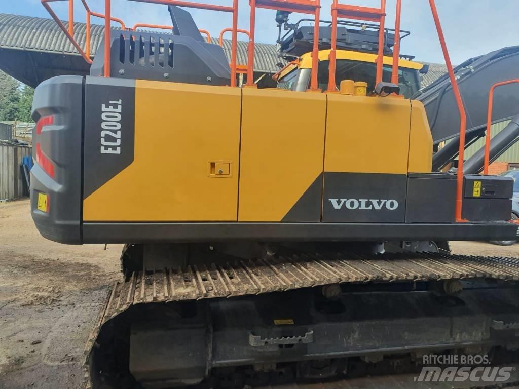 Volvo EC 200EL Гусеничные экскаваторы