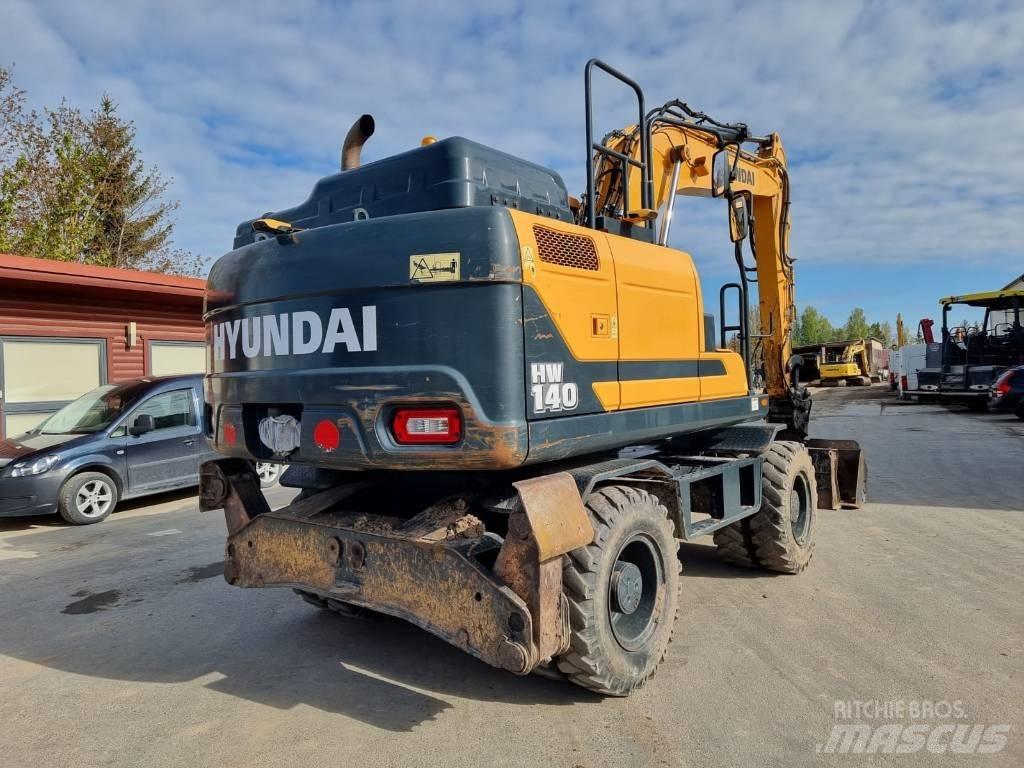Hyundai HW 140 Колёсные экскаваторы