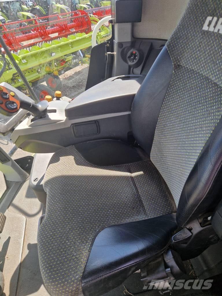 CLAAS Lexion 670 Зерноуборочные комбайны