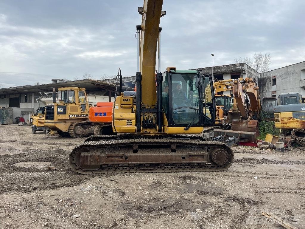 CAT 323 D Гусеничные экскаваторы