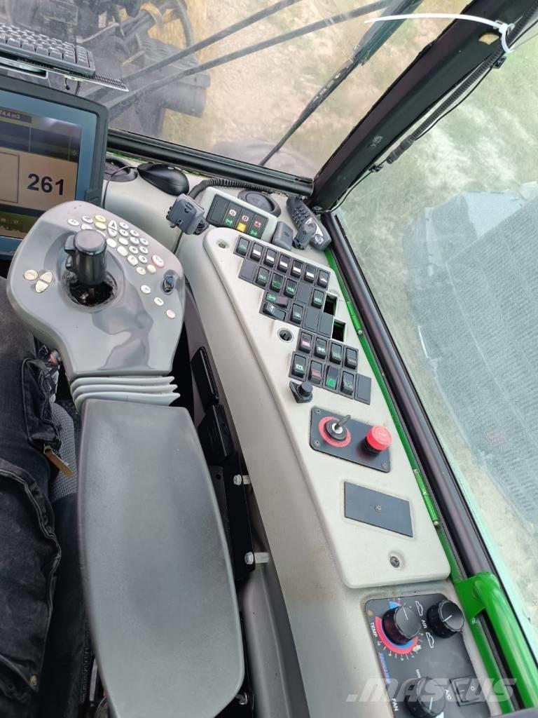 John Deere 770 D Харвестеры
