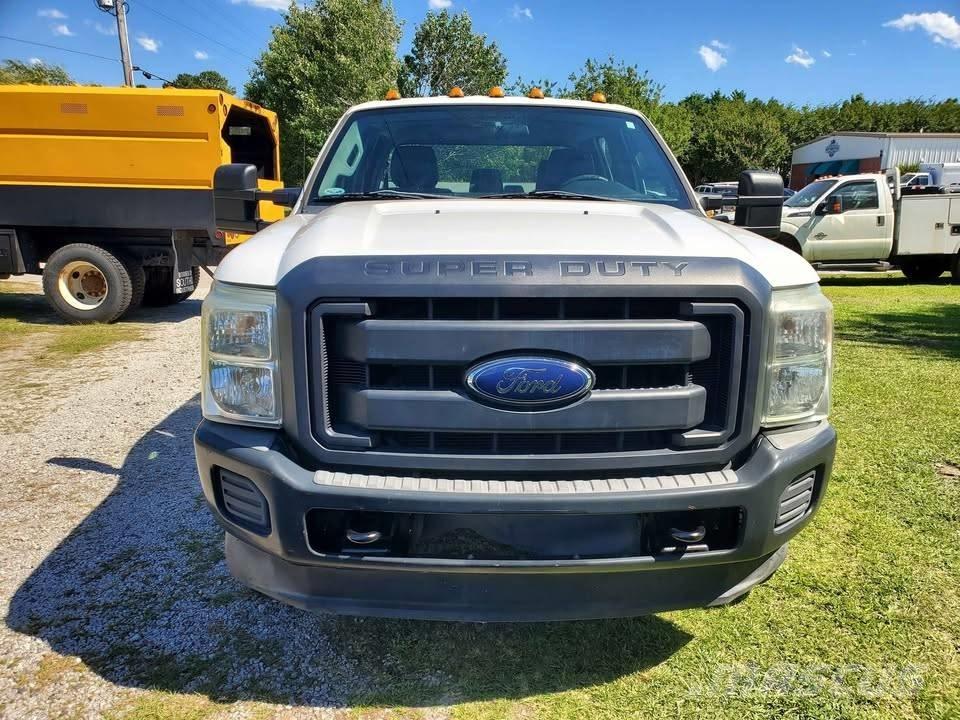 Ford F 350 XL SD Комбинированные дорожные машины