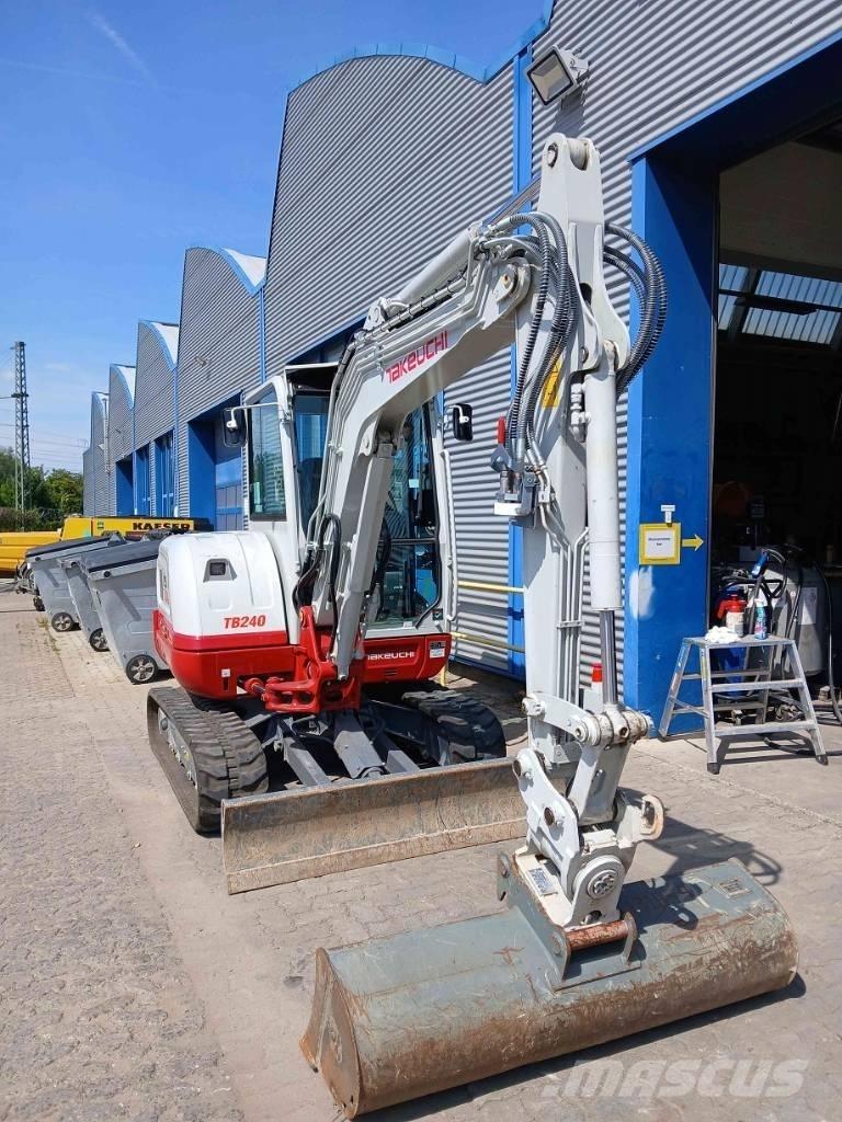 Takeuchi TB 240 DPF Мини-экскаваторы