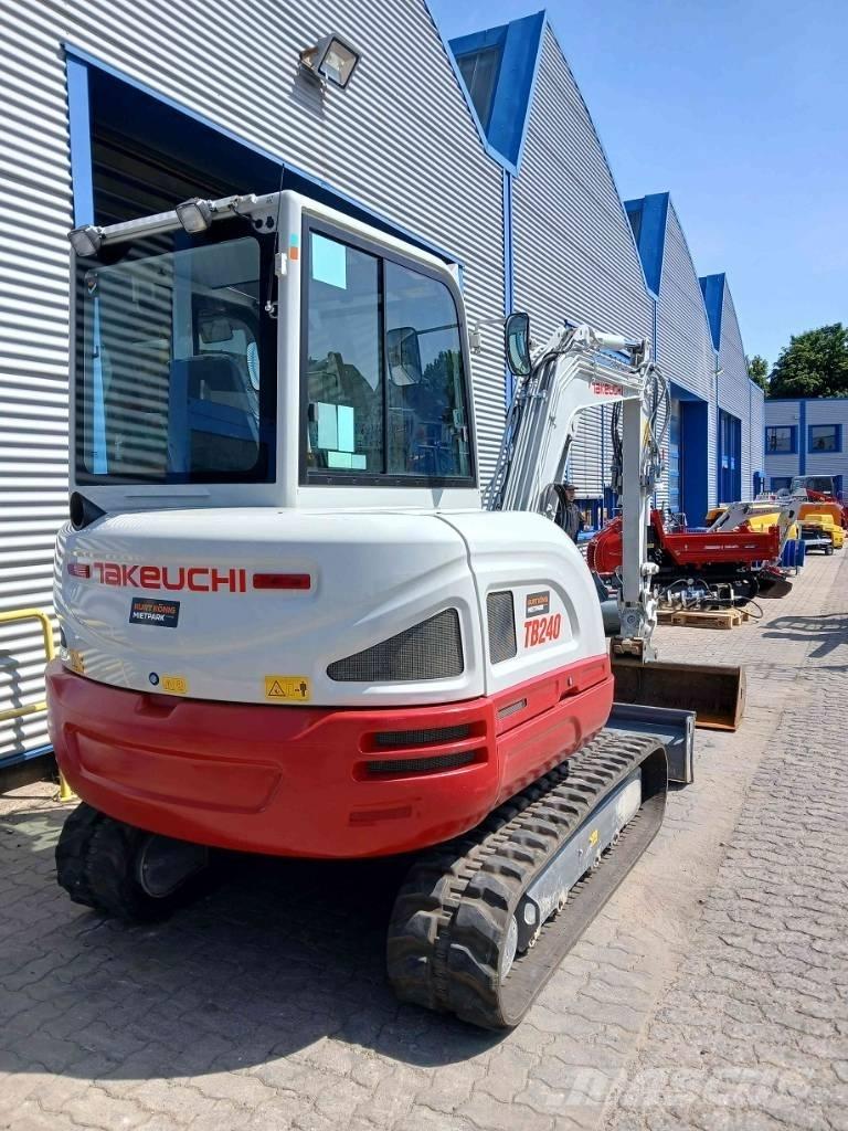Takeuchi TB 240 DPF Мини-экскаваторы