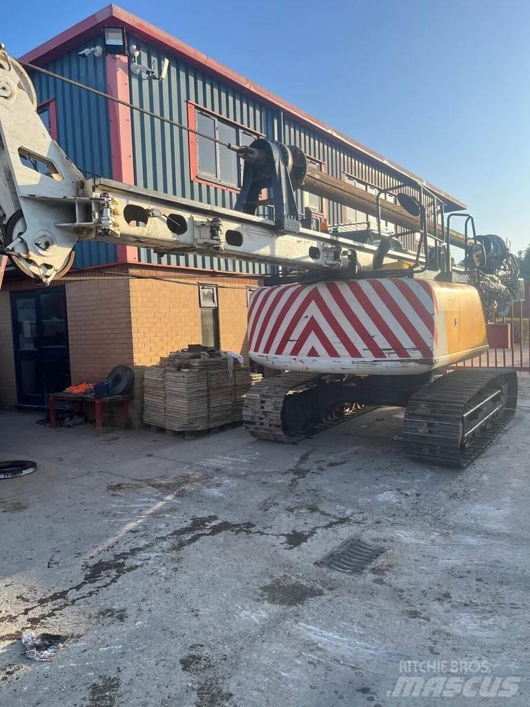 Tescar CF8 Гусеничные буровые установки