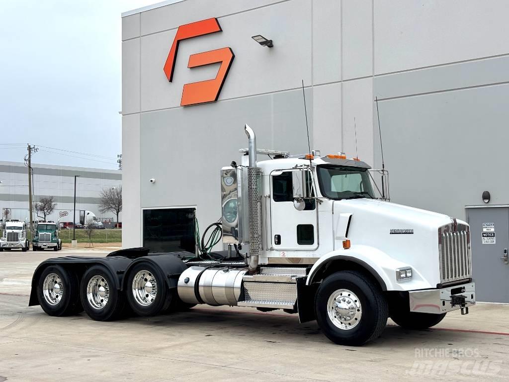 Kenworth T 800 Седельные тягачи
