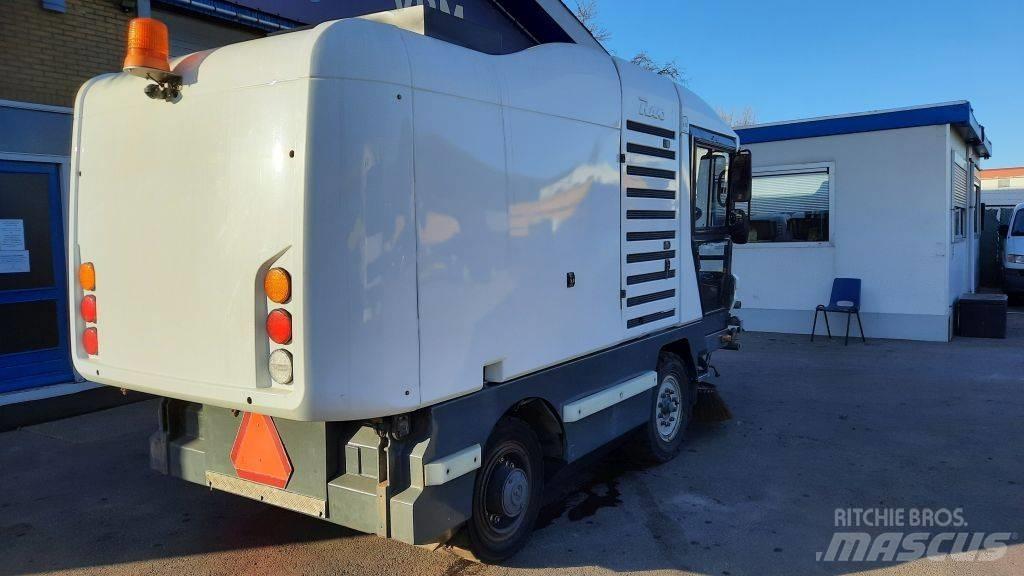 Ravo 530ST Вакуумные уборочные машины