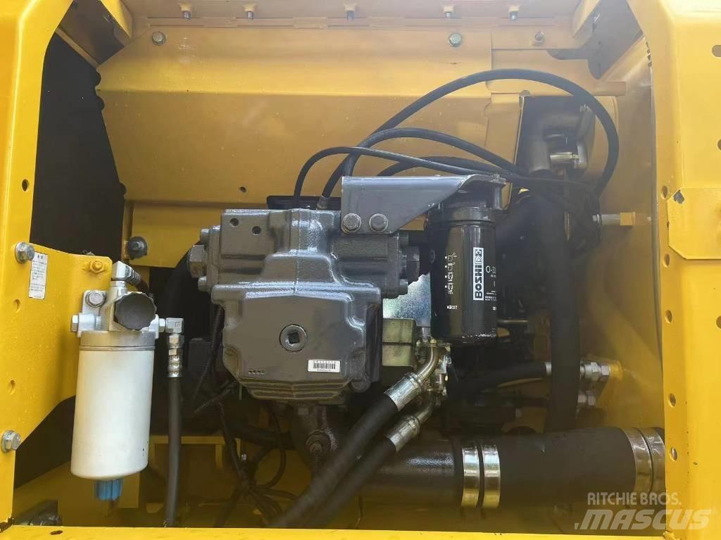 CAT CAT315 Малые экскаваторы 7т-12т